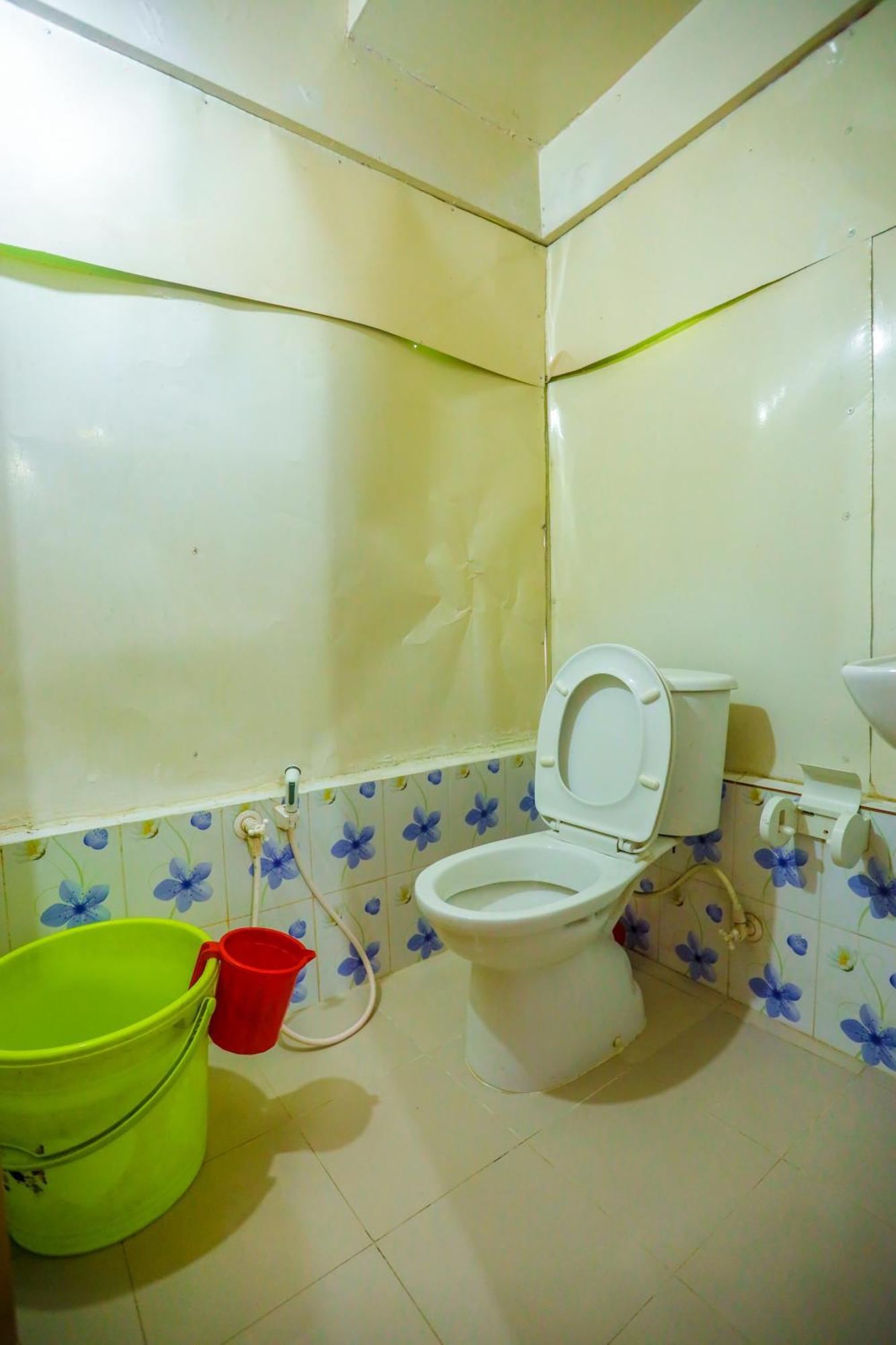 Hotel Victoria Inn Dhaka Bagian luar foto