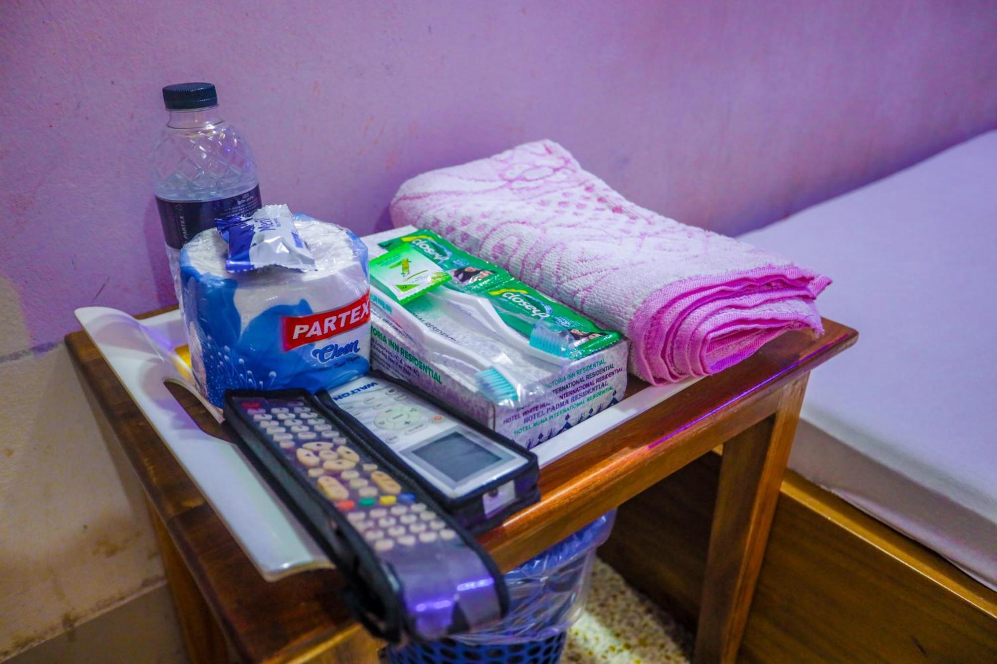 Hotel Victoria Inn Dhaka Bagian luar foto