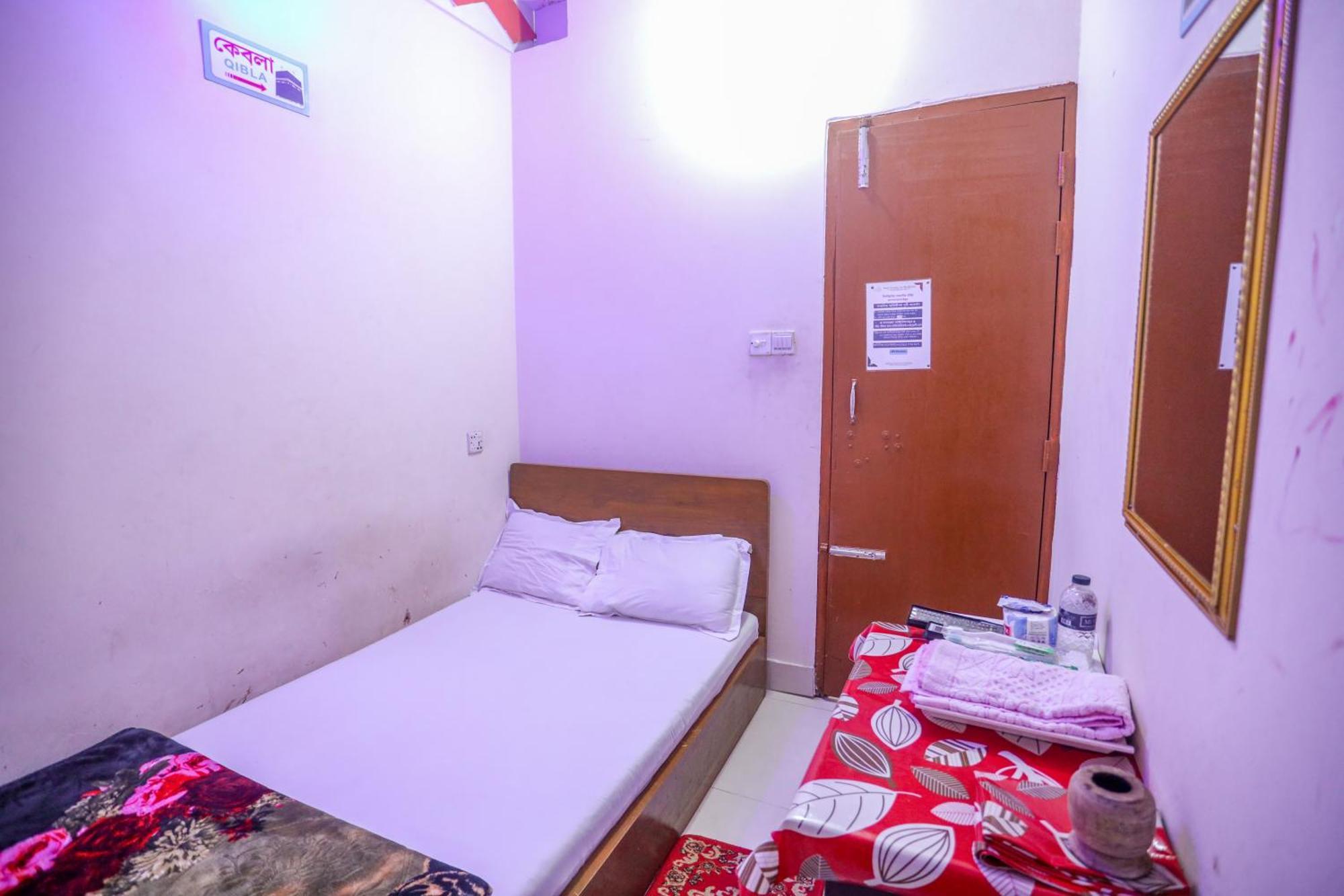Hotel Victoria Inn Dhaka Bagian luar foto